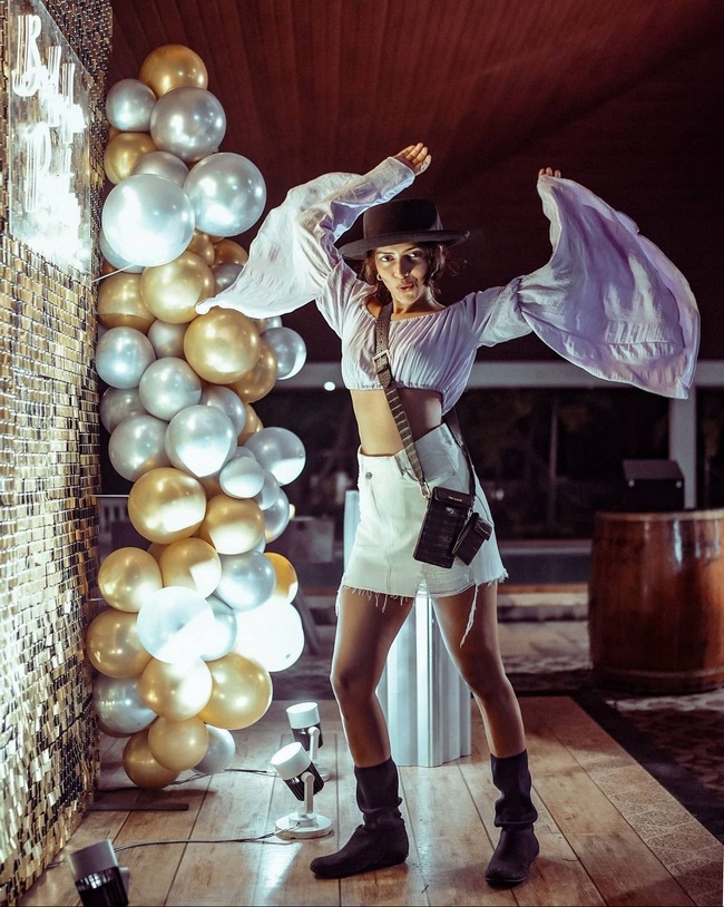 Amala Paul Latest Pics Of Instagram